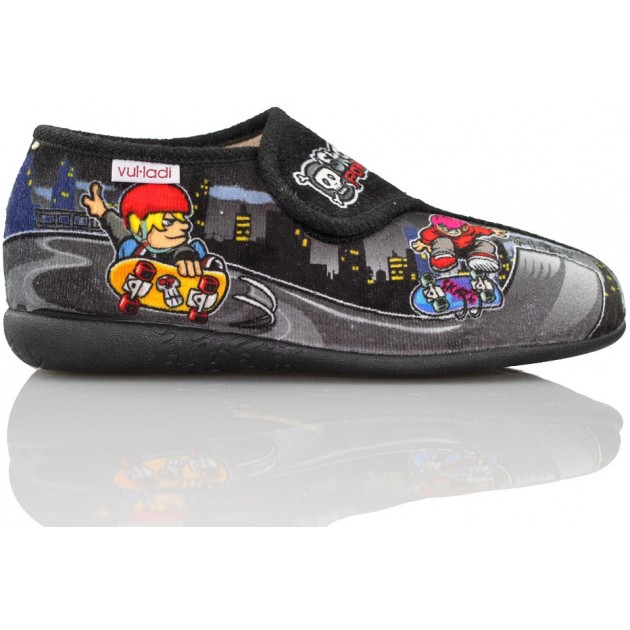 VULLADI ZAPATO IR POR CASA NIÑO SKATE color NEGRO