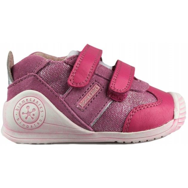 BIOMECANICS ZAPATO PUNTERA REFORZADA color FUCSIA
