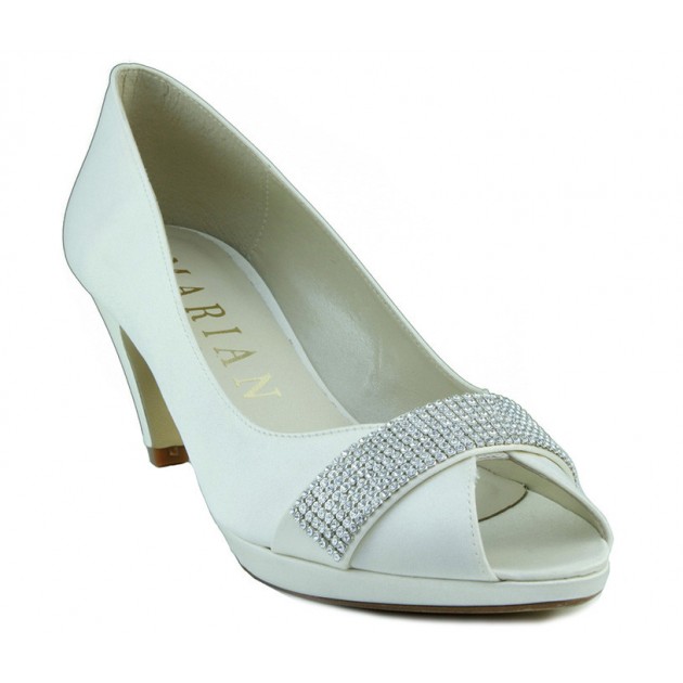 MARIAN ZAPATO BLANCO TACON BAJO COMODO color BLANCO