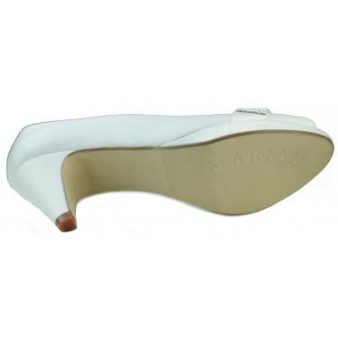 MARIAN ZAPATO BLANCO TACON BAJO COMODO color BLANCO