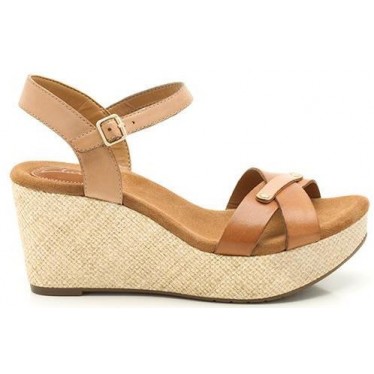 CLARKS CASLYNN REGINA SANDALIA COMODISIMA W color TAN