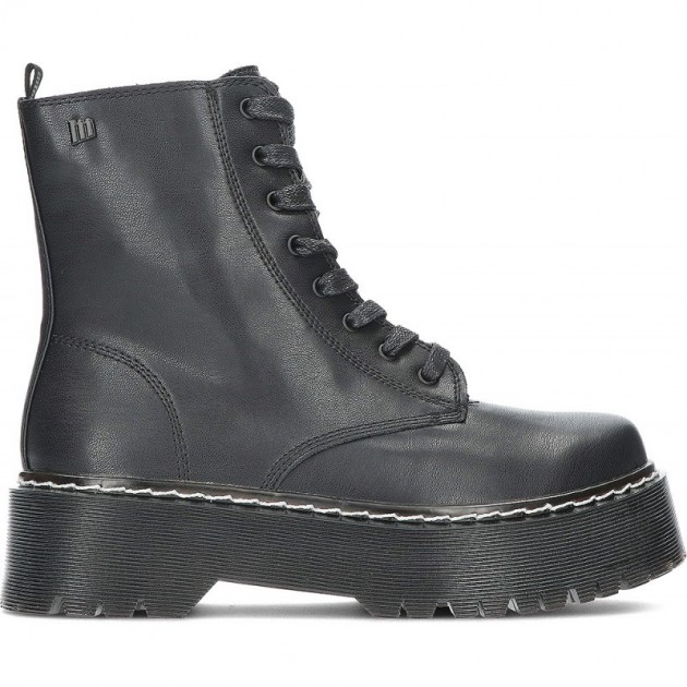 PLATEFORME DE BOTTES MTNG 50176 BLACK PLATEFORME DE BOTTES MTNG 50176 BLACK